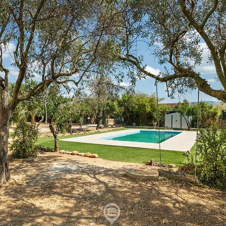 Casa Leila * Sant Isidoro (Sardinia)