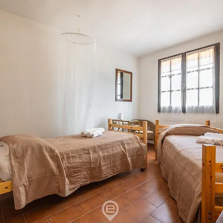 Casa Leila Sant Isidoro (Sardinia)
